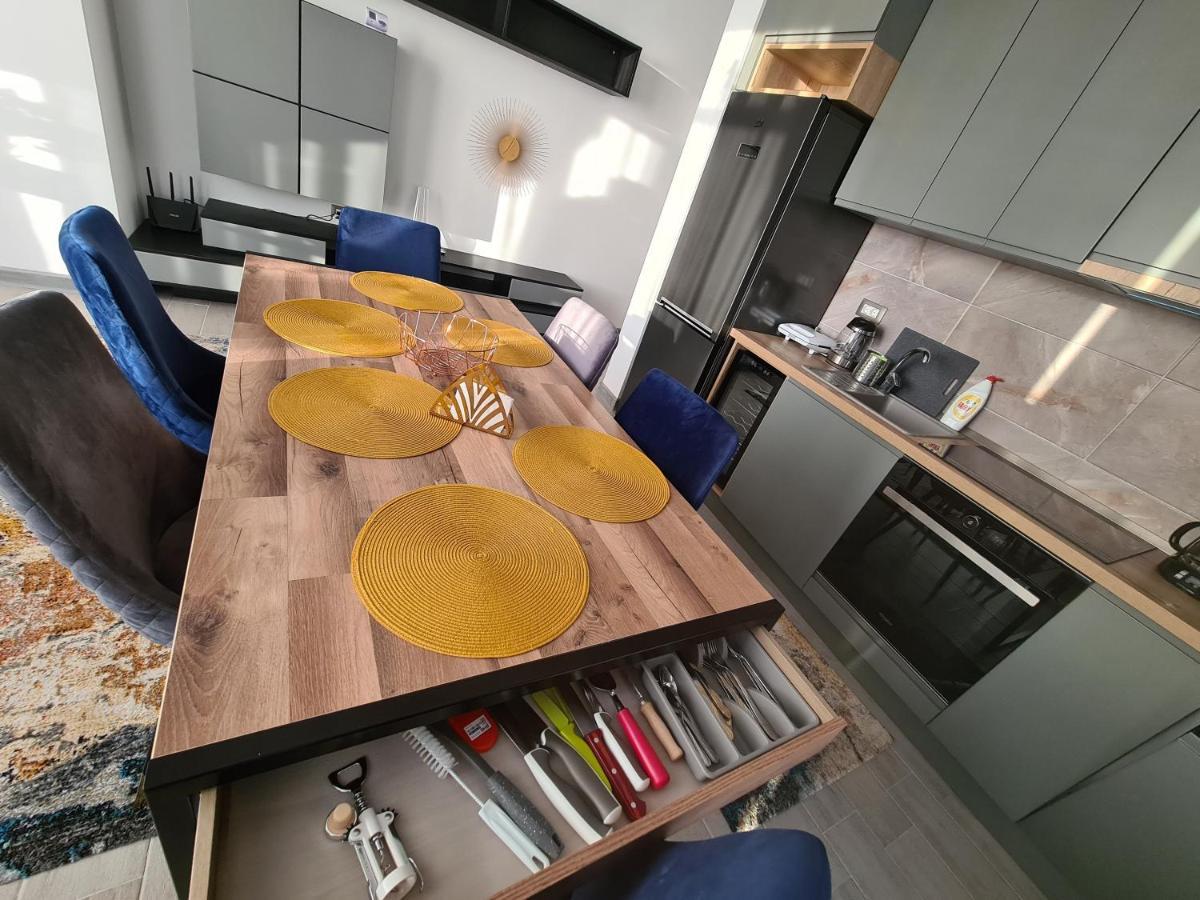 Ema Luxury Apartment Năvodari Exterior foto
